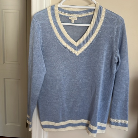 NWOT TALBOTS LIGHTWEIGHT SWEATER - Picture 2 of 4